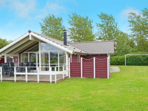 Four-Bedroom Holiday home in Hemmet 1